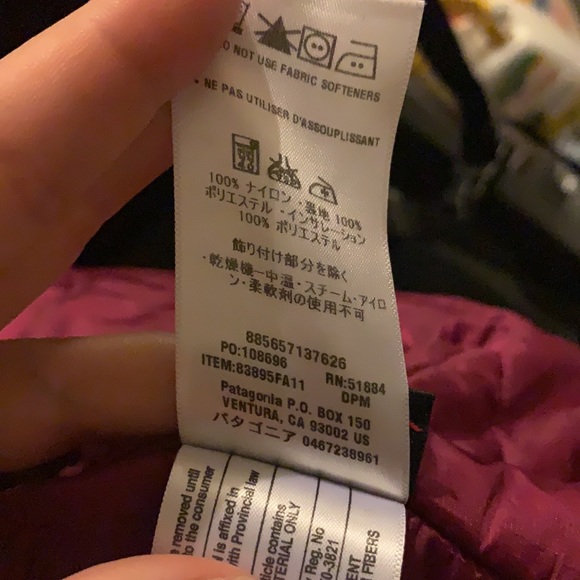 Patagonia synthetic- fill water resistant jacket - Picture 7 of 8